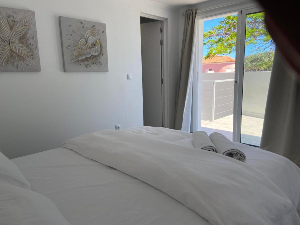Malibu Ocean Villa ซานตาครูซ เด เตเนริเฟ ภายนอก รูปภาพ
