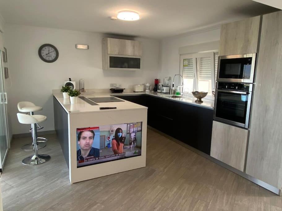 Malibu Ocean Villa ซานตาครูซ เด เตเนริเฟ ภายนอก รูปภาพ