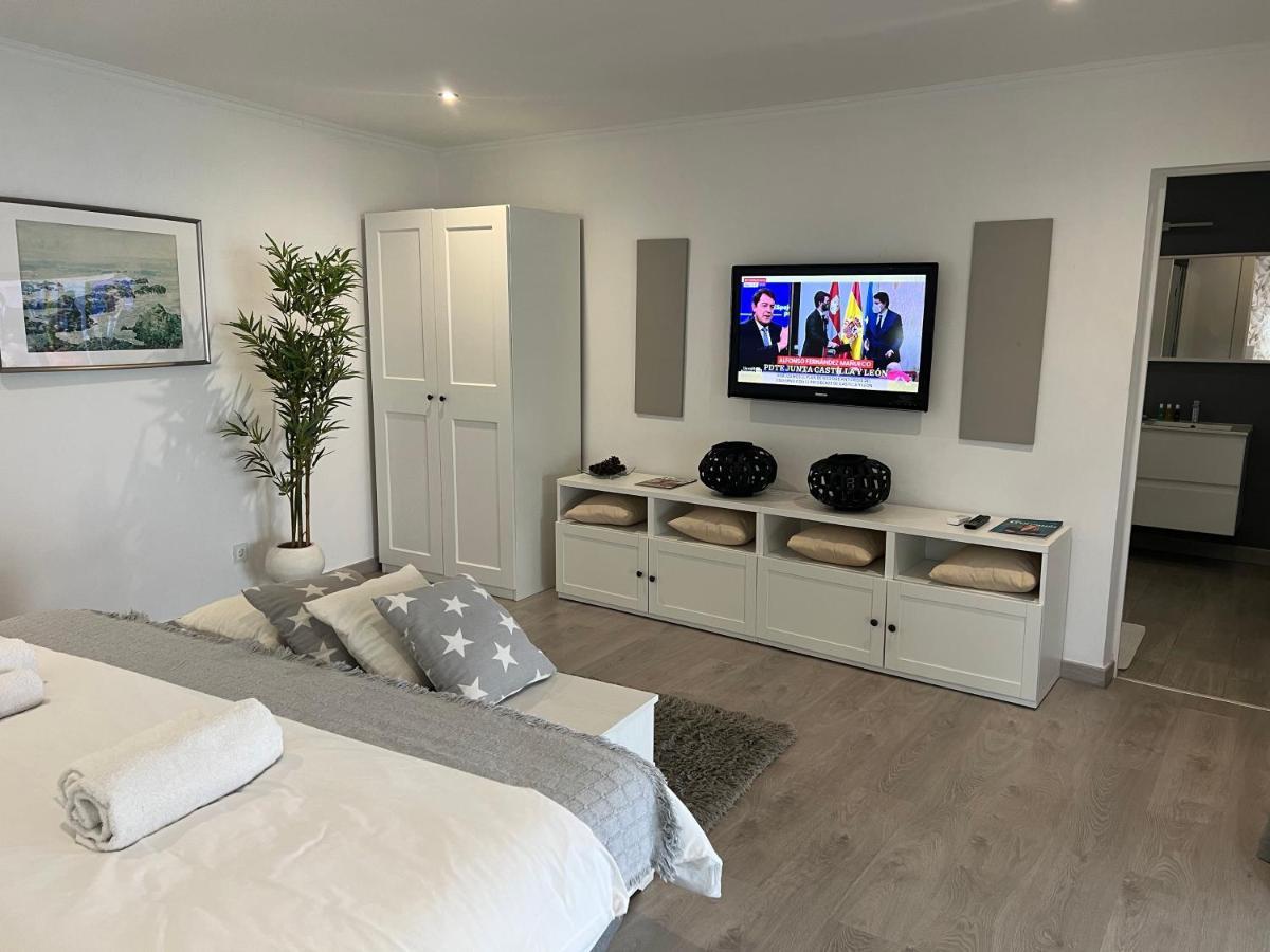 Malibu Ocean Villa ซานตาครูซ เด เตเนริเฟ ภายนอก รูปภาพ