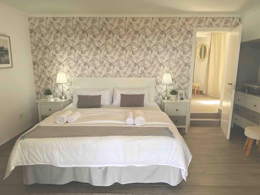 Malibu Ocean Villa ซานตาครูซ เด เตเนริเฟ ภายนอก รูปภาพ