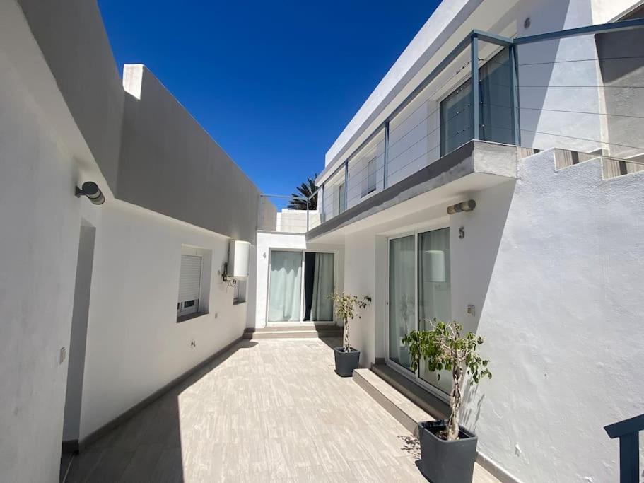 Malibu Ocean Villa ซานตาครูซ เด เตเนริเฟ ภายนอก รูปภาพ