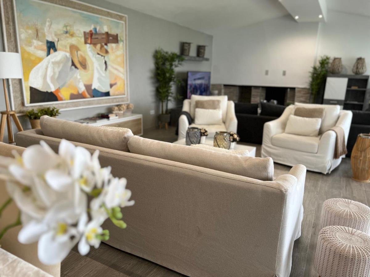Malibu Ocean Villa ซานตาครูซ เด เตเนริเฟ ภายนอก รูปภาพ